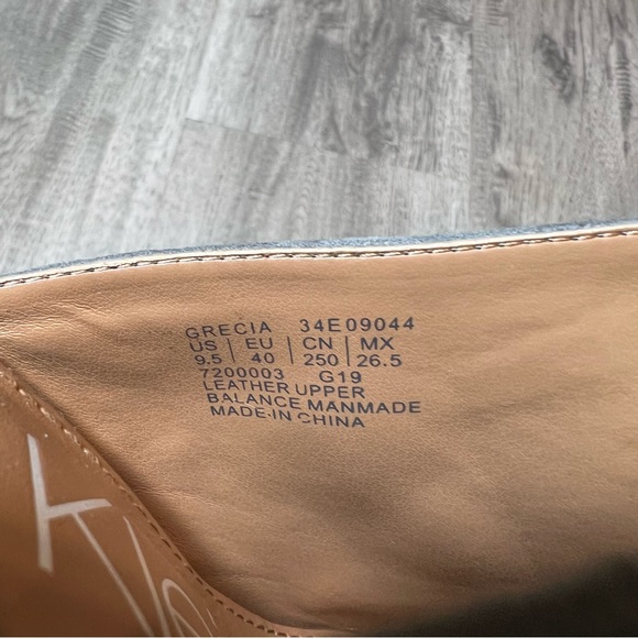 Calvin Klein Grecia Mule Pumps Gray Suede Point Toe - Picture 8 of 8